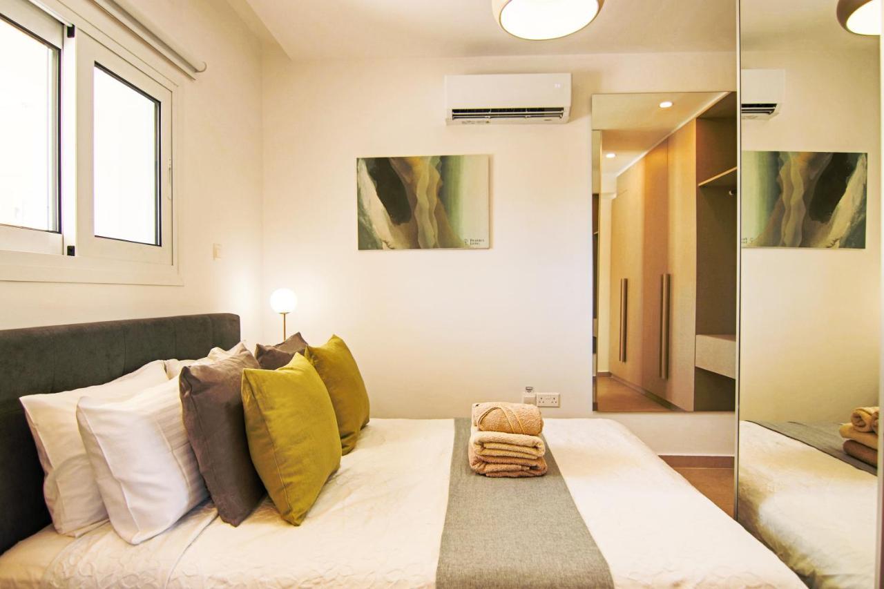 Phaedrus Living Seaside Luxury Limnaria 172 Apartment Пафос Екстериор снимка